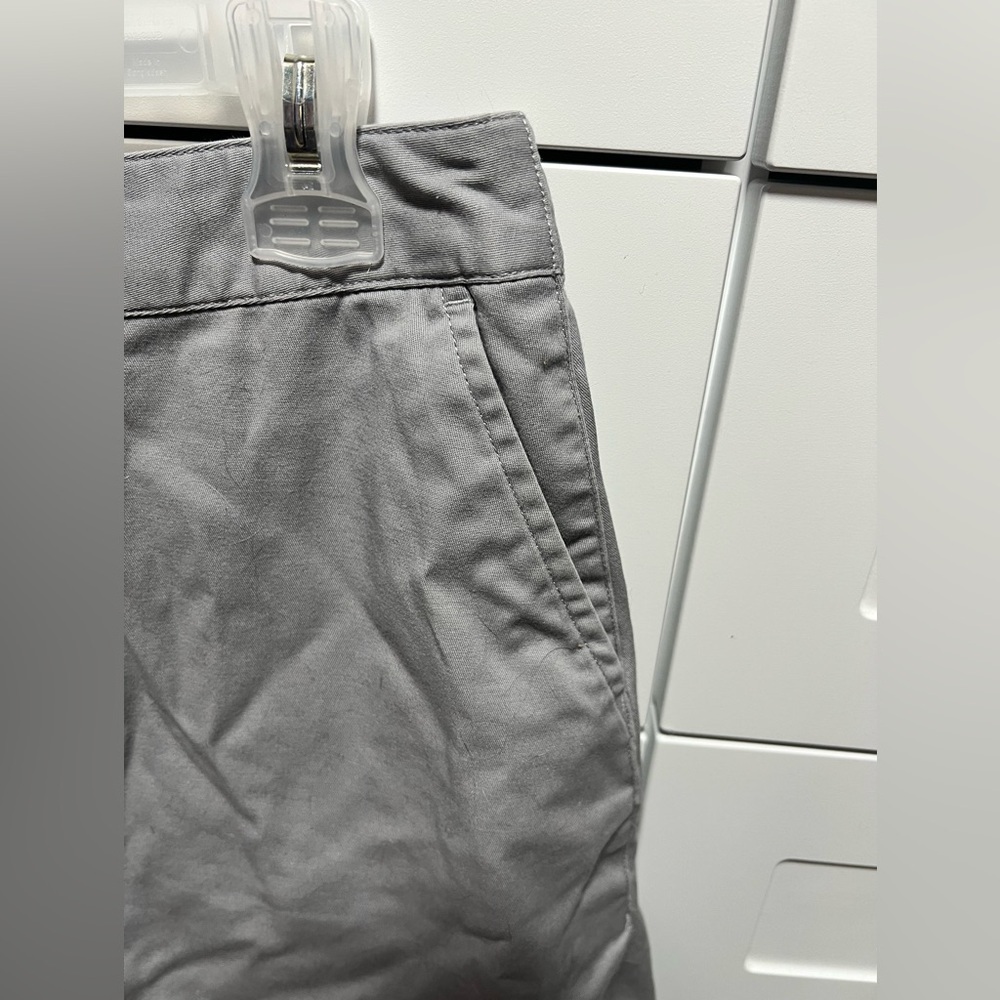 Adidas stretch skorts shorts. Back zipper - Picture 2 of 8